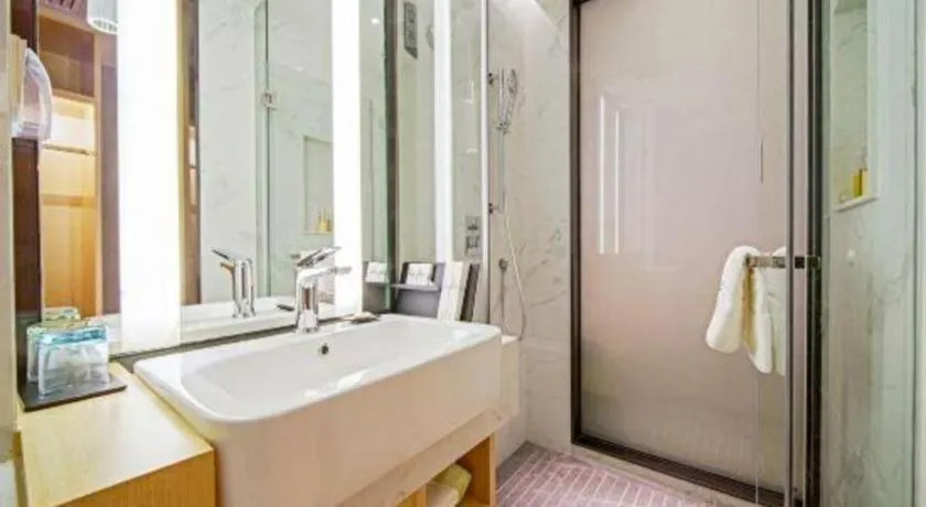 Borrman Hotel Zhaoqing Sihui Tianguangxu Jade City