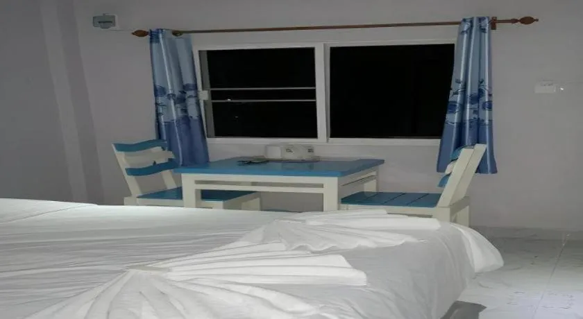 Bed in Wattana Hill Resort