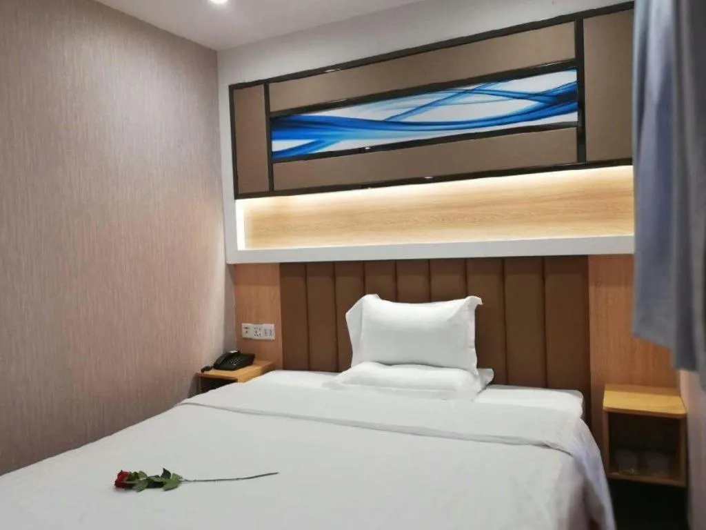 Bed in 7 Days Premium·Guangzhou Dongxiaonan Subway Station