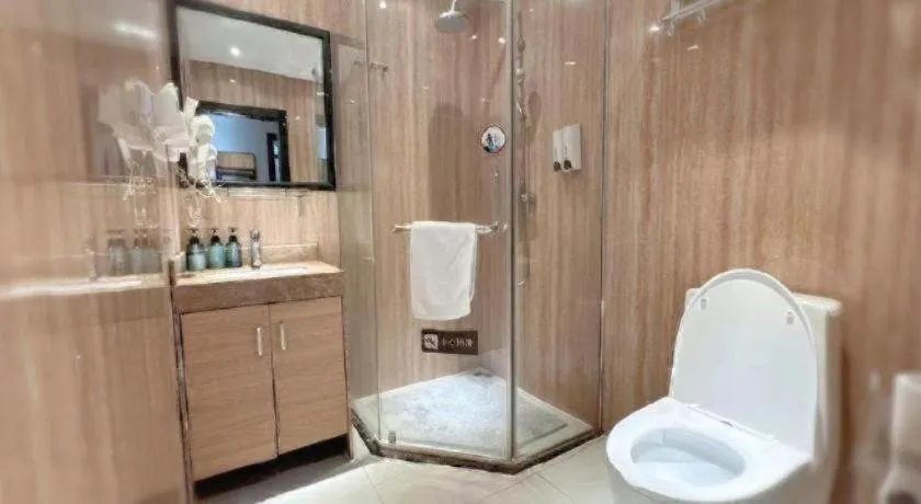 7 Days Premium·Guangzhou Dongxiaonan Subway Station