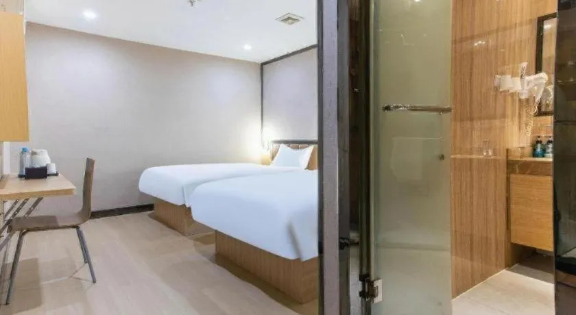 Bed in 7 Days Premium·Guangzhou Dongxiaonan Subway Station