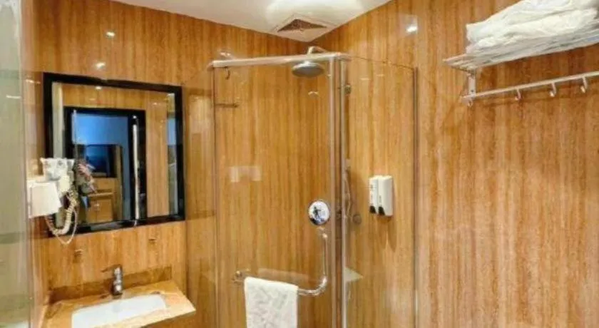 7 Days Premium·Guangzhou Dongxiaonan Subway Station