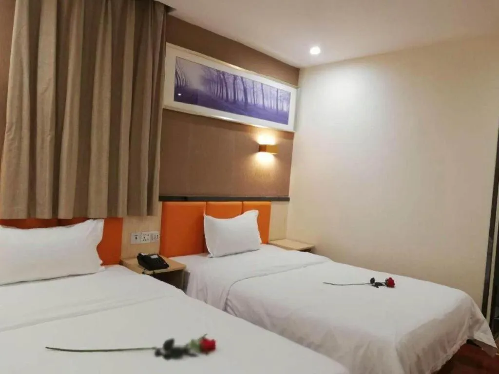 Bed in 7 Days Premium·Guangzhou Dongxiaonan Subway Station