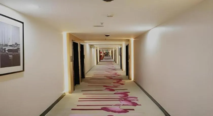 7 Days Premium·Guangzhou Dongxiaonan Subway Station