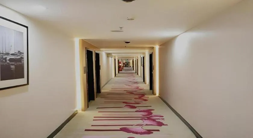 7 Days Premium·Guangzhou Dongxiaonan Subway Station