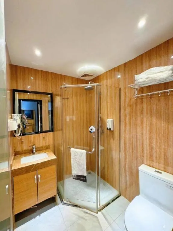 7 Days Premium·Guangzhou Dongxiaonan Subway Station