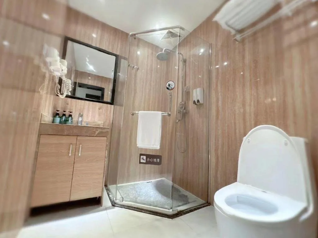 7 Days Premium·Guangzhou Dongxiaonan Subway Station