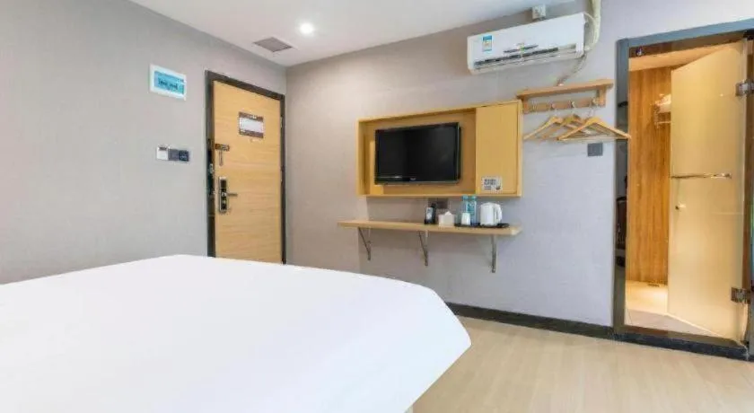 Bed in 7 Days Premium·Guangzhou Dongxiaonan Subway Station
