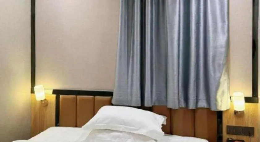 Bed in 7 Days Premium·Guangzhou Dongxiaonan Subway Station