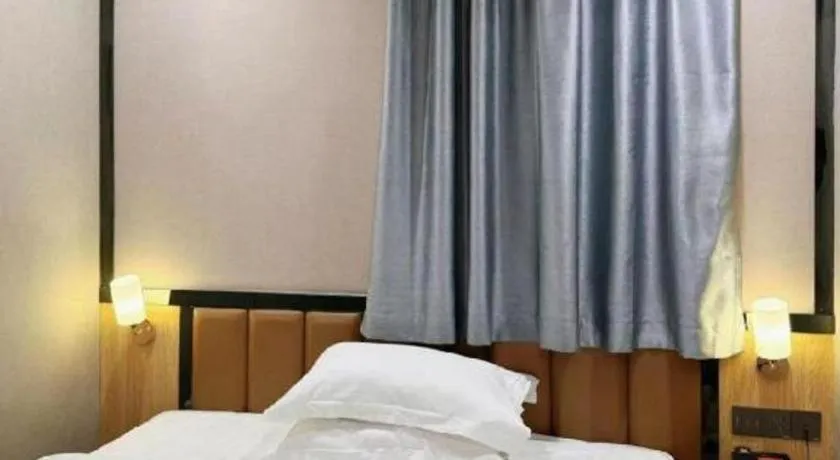 Bed in 7 Days Premium·Guangzhou Dongxiaonan Subway Station