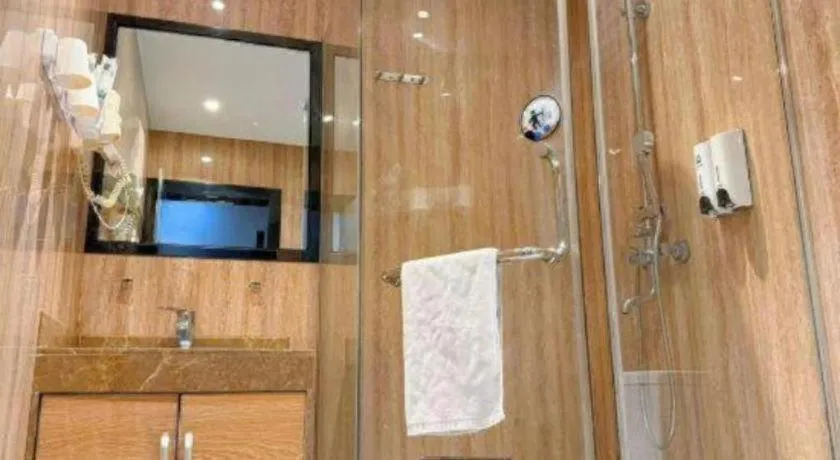 7 Days Premium·Guangzhou Dongxiaonan Subway Station