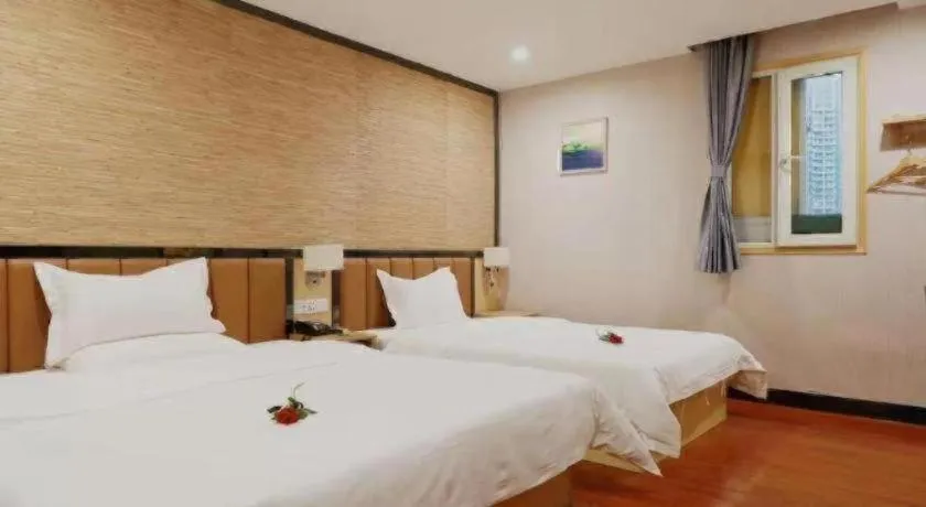 Bed in 7 Days Premium·Guangzhou Dongxiaonan Subway Station