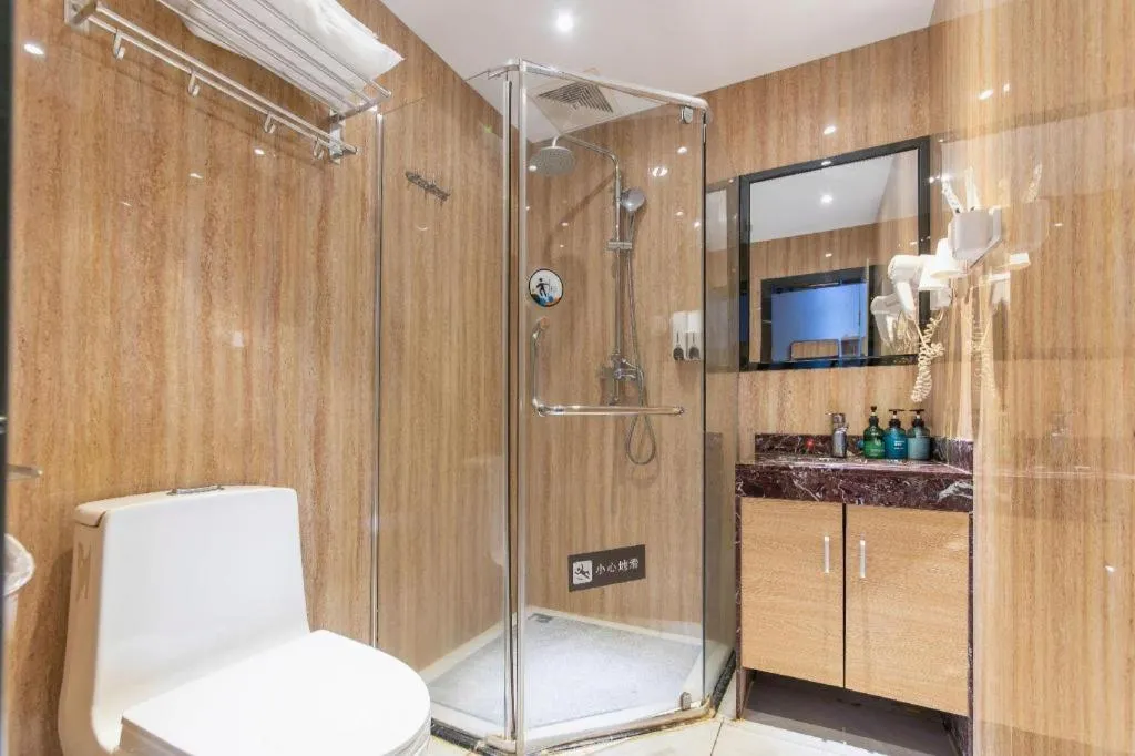 7 Days Premium·Guangzhou Dongxiaonan Subway Station