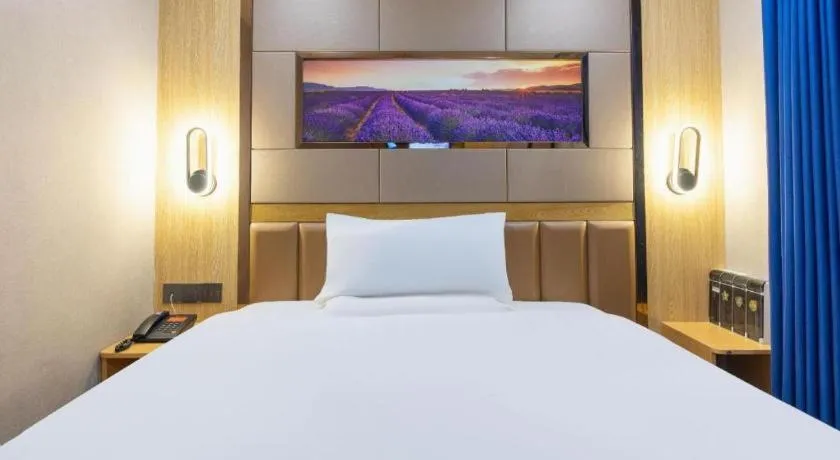 Bed in 7 Days Premium·Guangzhou Dongxiaonan Subway Station