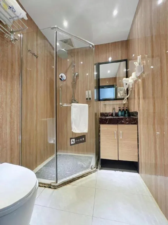 7 Days Premium·Guangzhou Dongxiaonan Subway Station