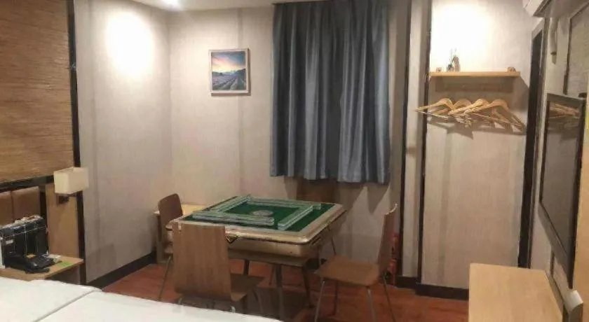 Bed in 7 Days Premium·Guangzhou Dongxiaonan Subway Station