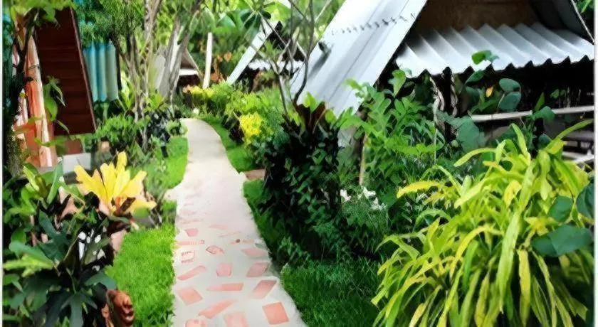 Banmaihom Resort Amphawa