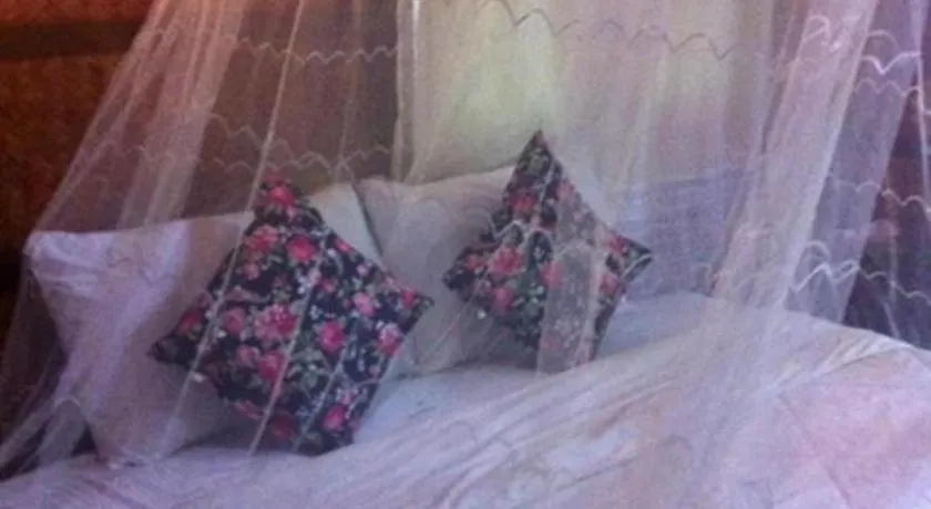 Bed in Banmaihom Resort Amphawa