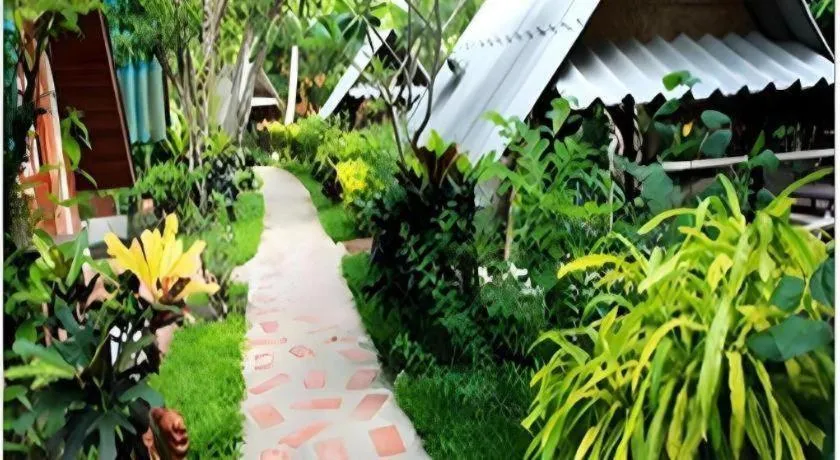 Banmaihom Resort Amphawa