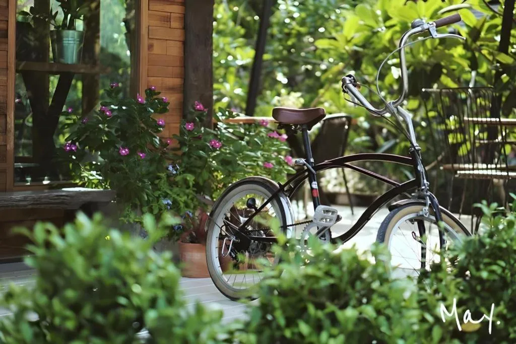 Banmaihom Resort Amphawa