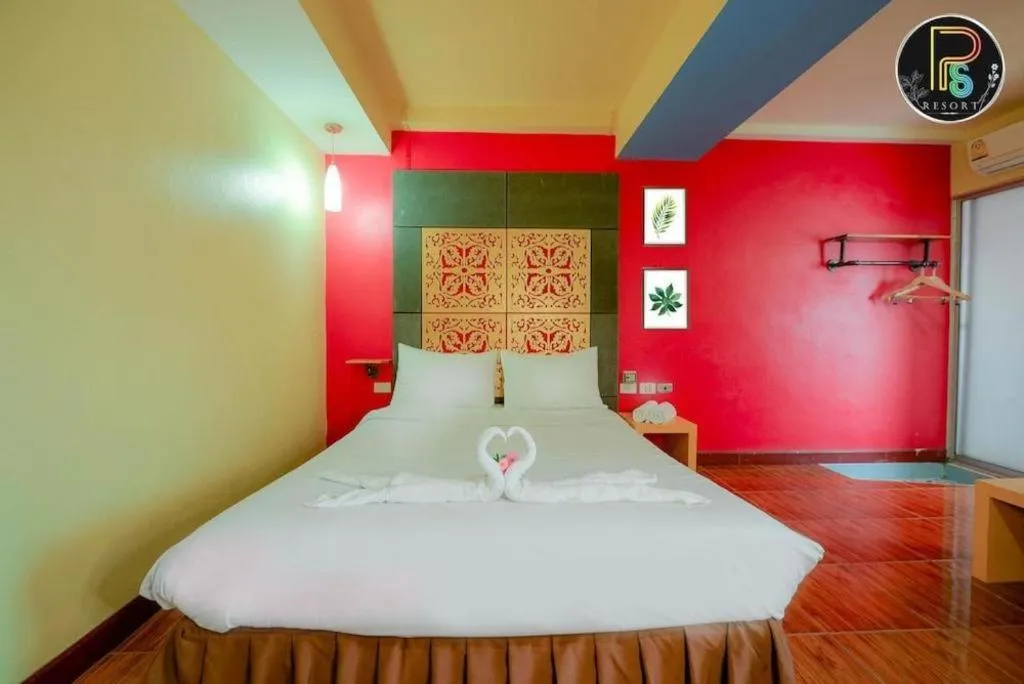 Bed in PS Resort