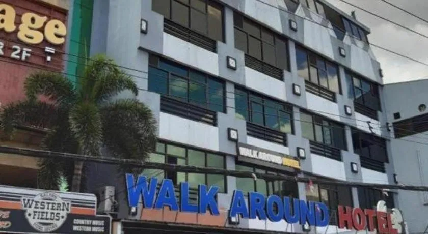 Walk Around Hotel