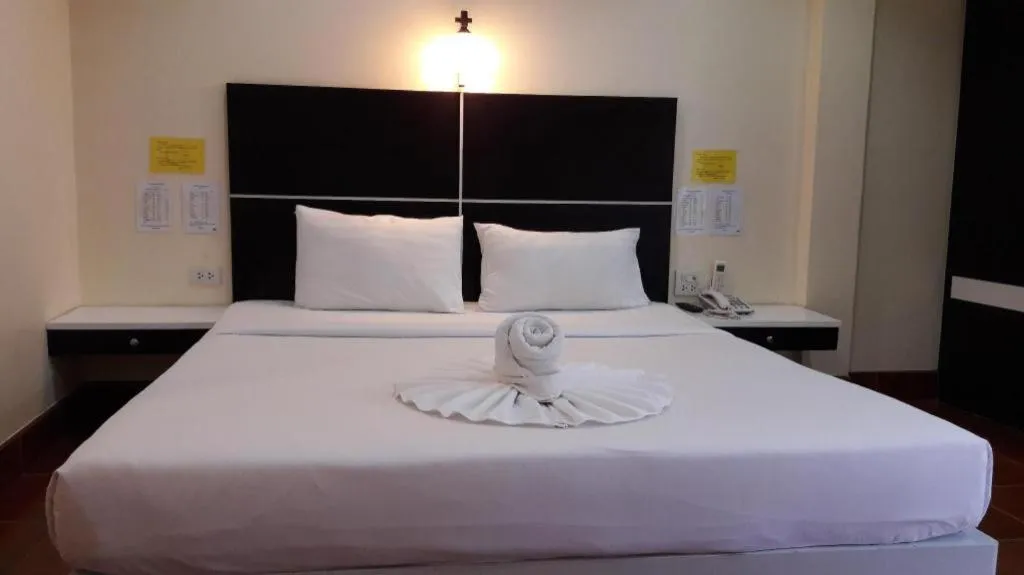 Bed in V.hotel & resort