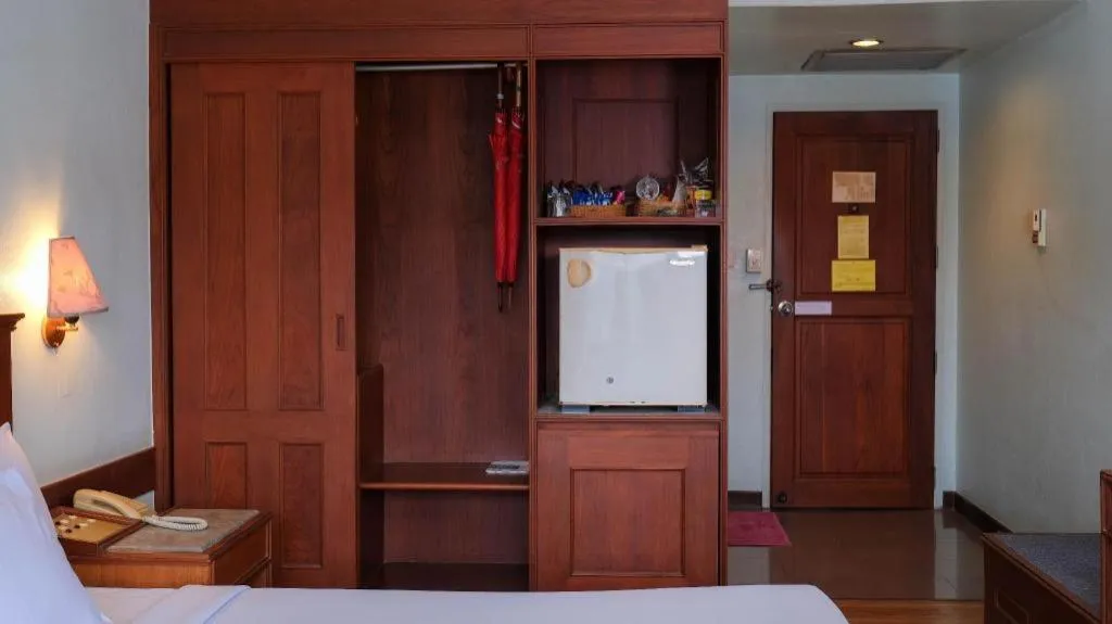 Bed in Sri Betong Hotel