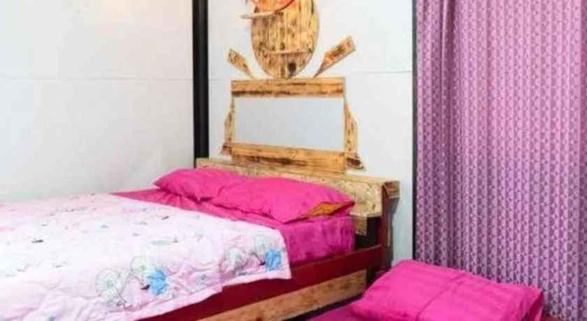 Bed in Red Bike resort