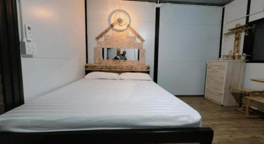 Bed in Red Bike resort