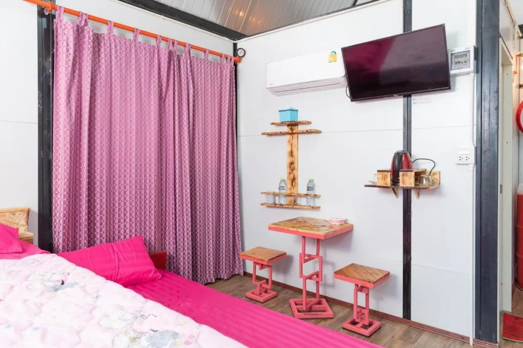 Bed in Red Bike resort