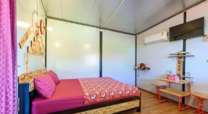 Bed in Red Bike resort