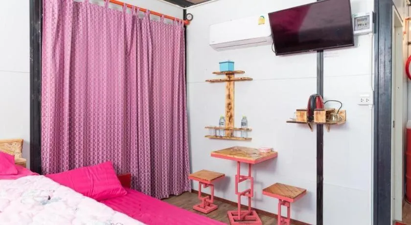 Bed in Red Bike resort