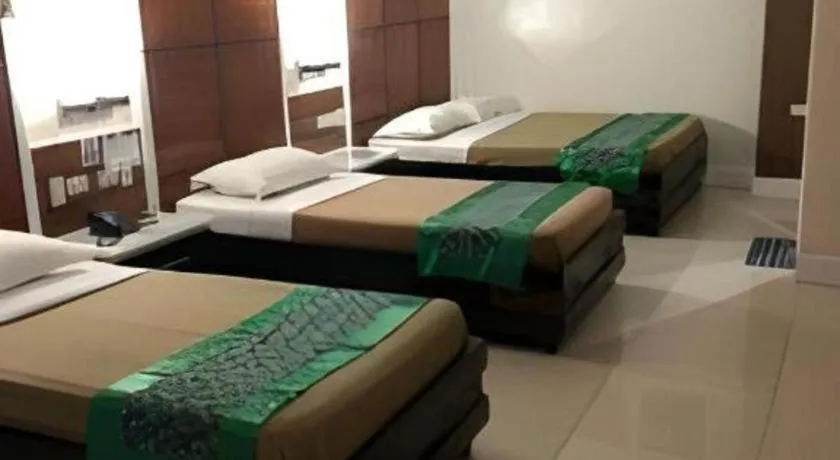 Bed in Marcian Business Hotel