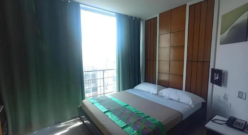 Bed in Marcian Business Hotel