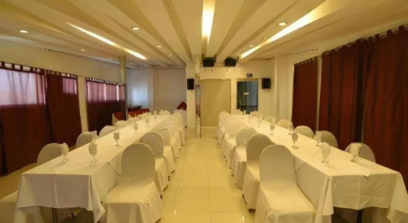 Marcian Business Hotel