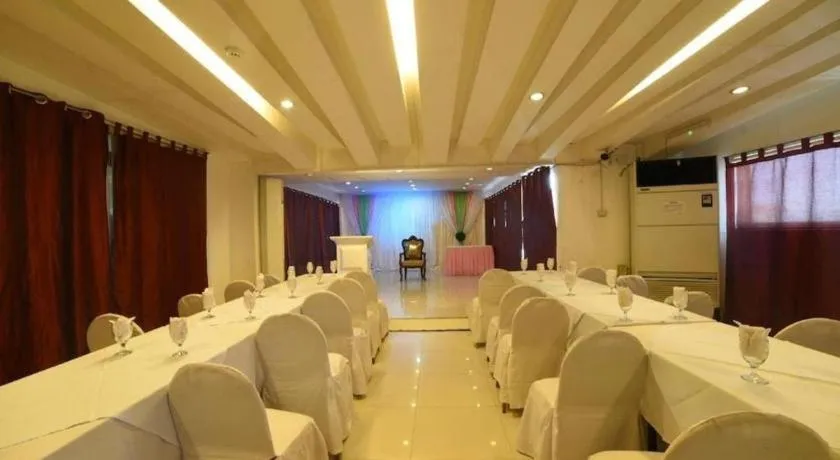 Marcian Business Hotel