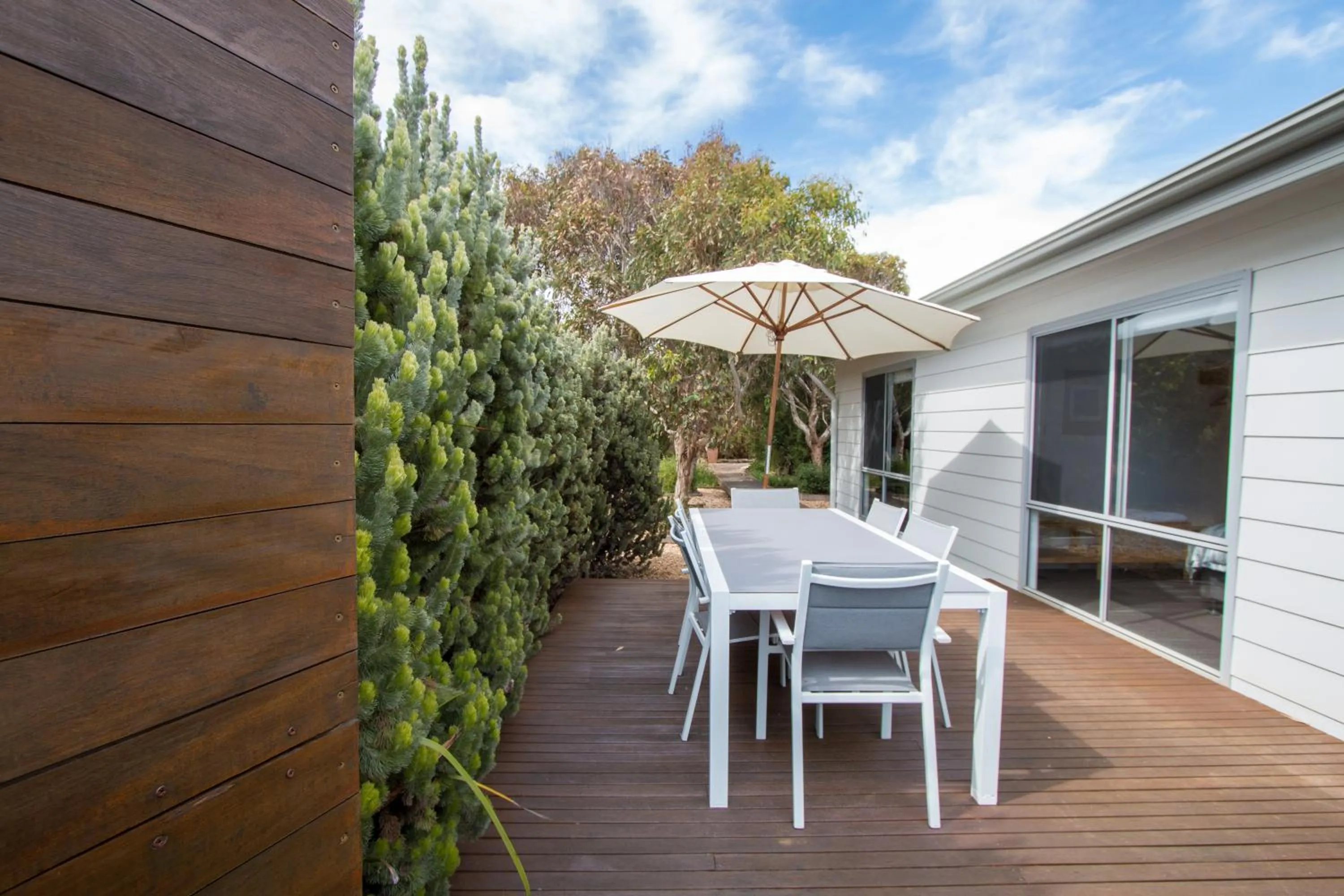 Patio in Coorong Waterfront Retreat