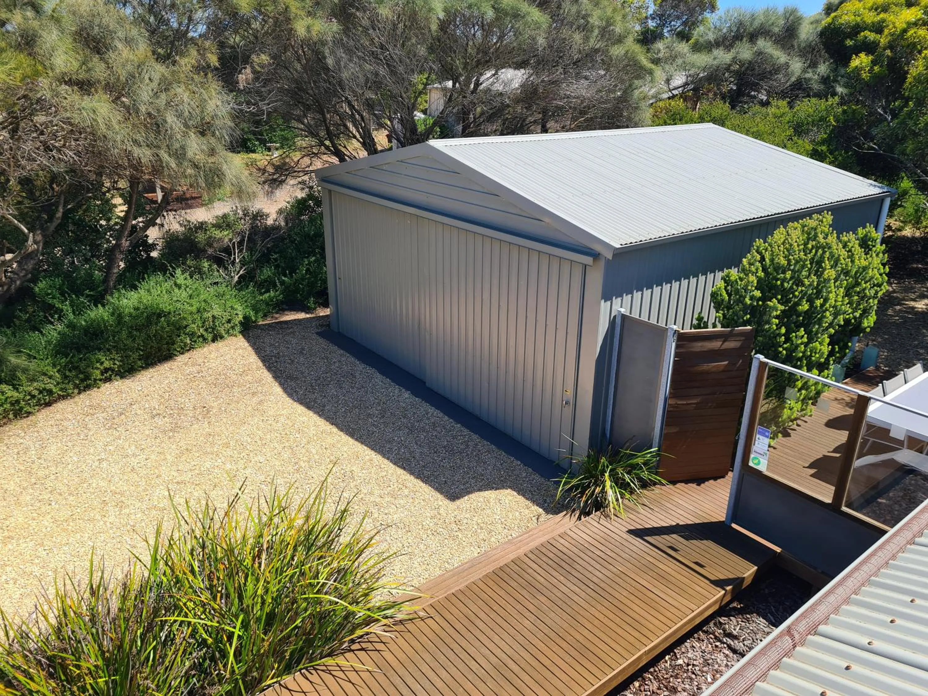 Parking in Coorong Waterfront Retreat