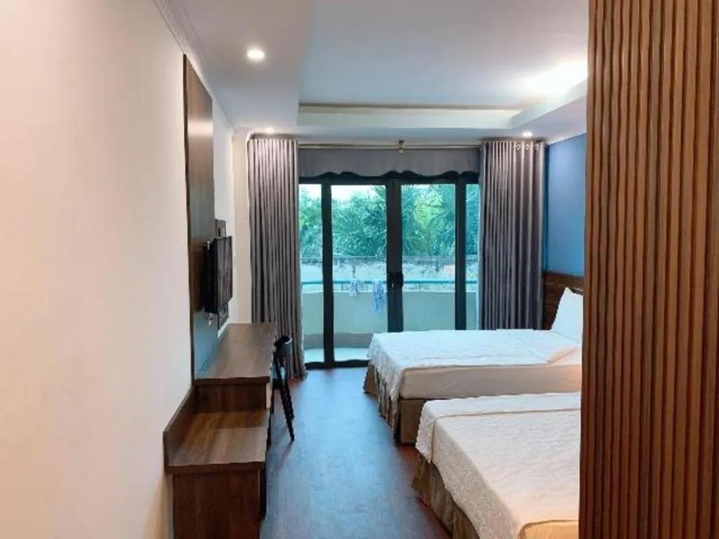 Bed in Hon Ngu Hotel Cua Lo Beach