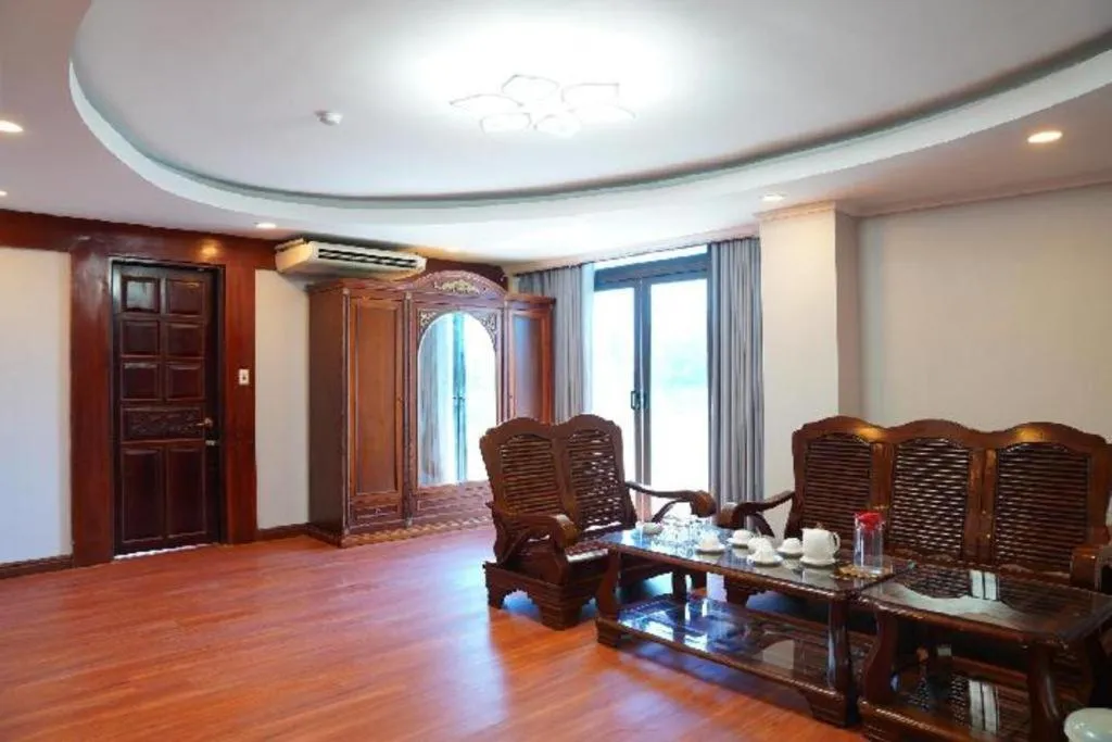 Hon Ngu Hotel Cua Lo Beach