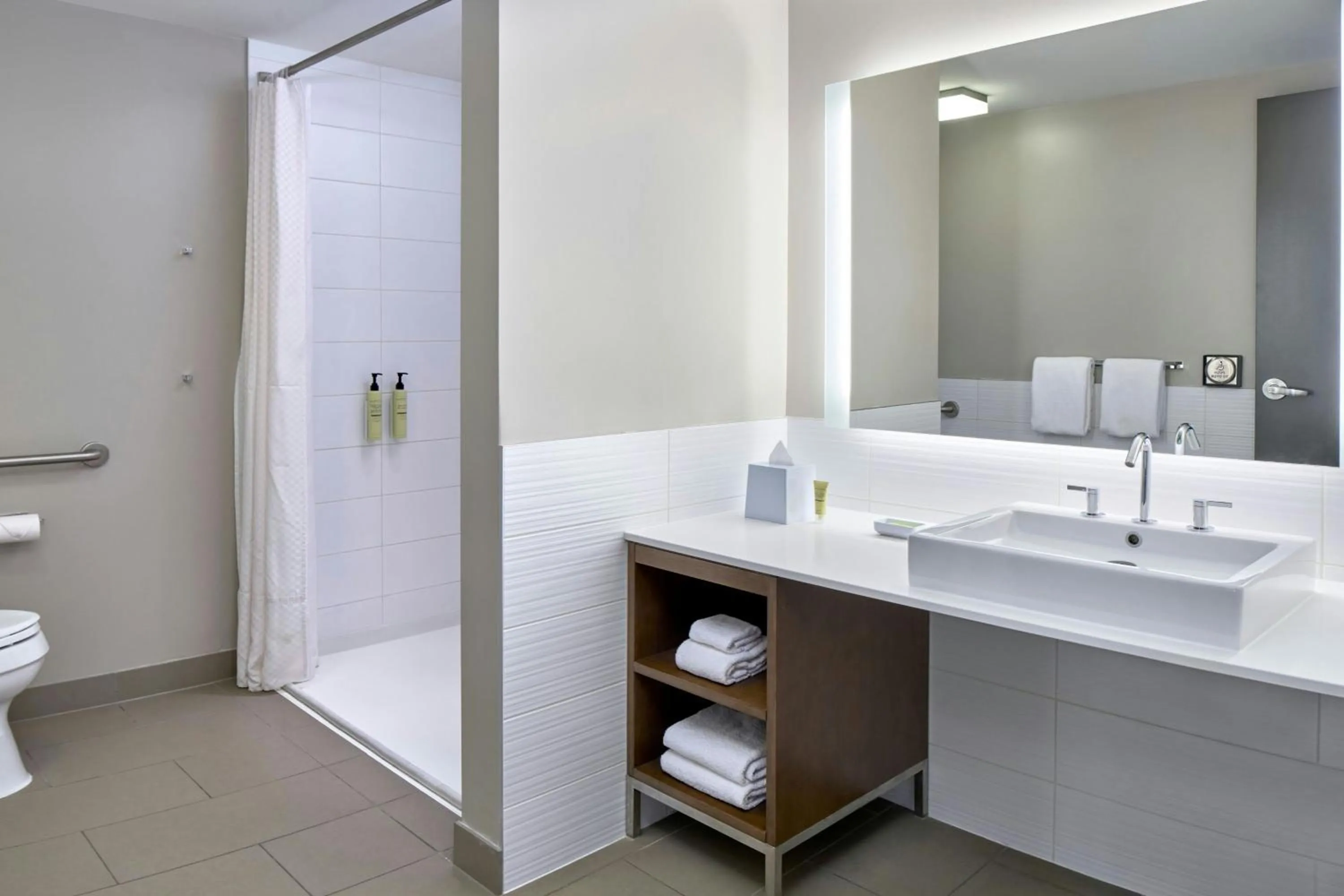 Bathroom in Element by Westin Vancouver Metrotown