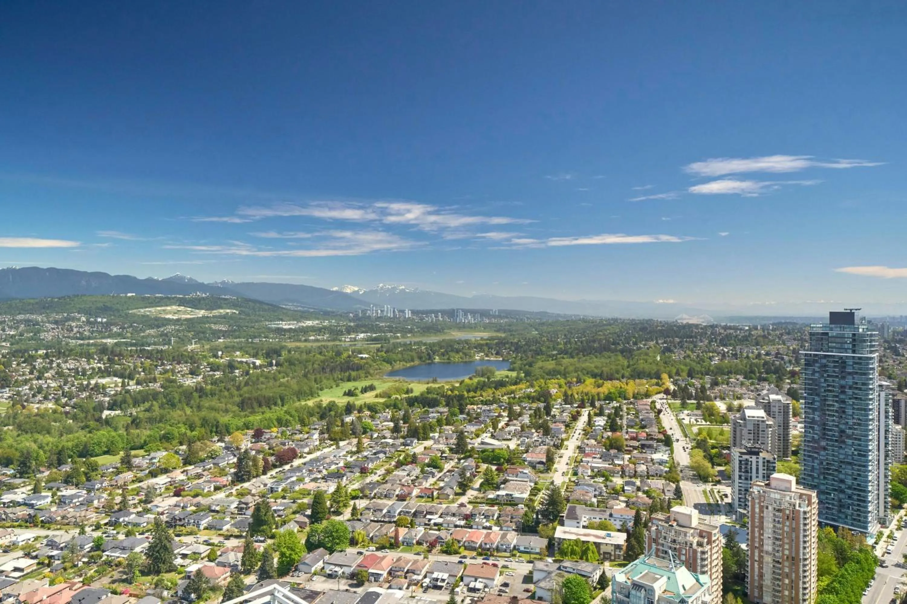 Photo of the whole room in Element by Westin Vancouver Metrotown