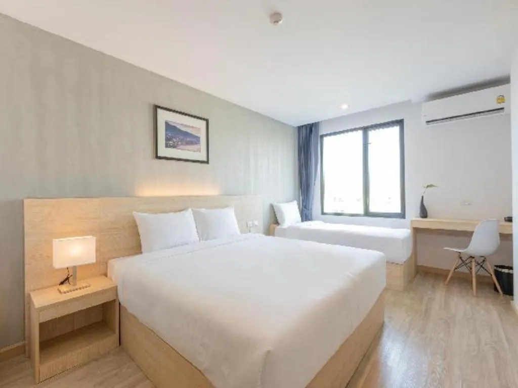 Bed in B2 Don Mueang Premier Hotel