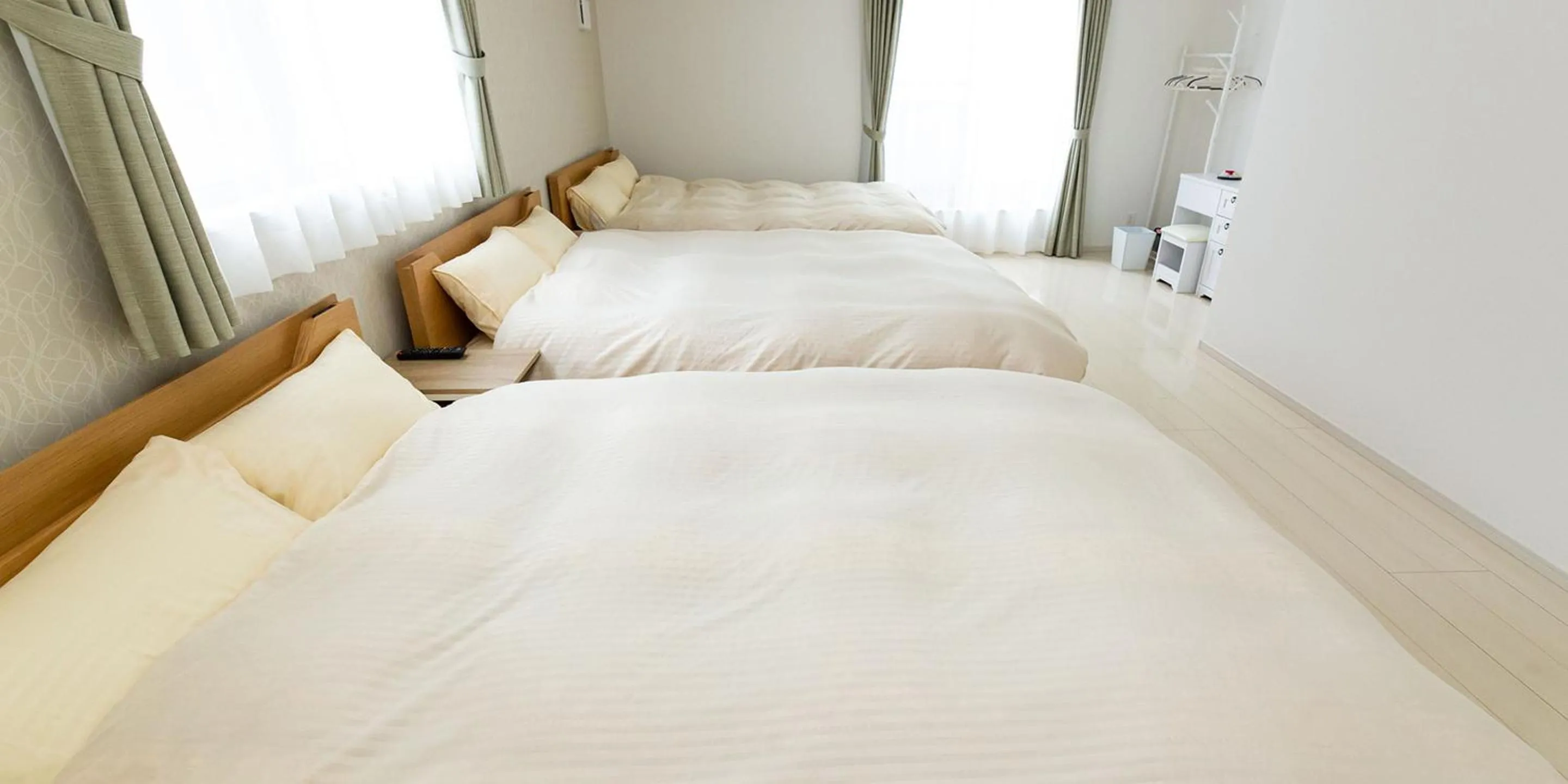 Bed in Kinugawa Station Front