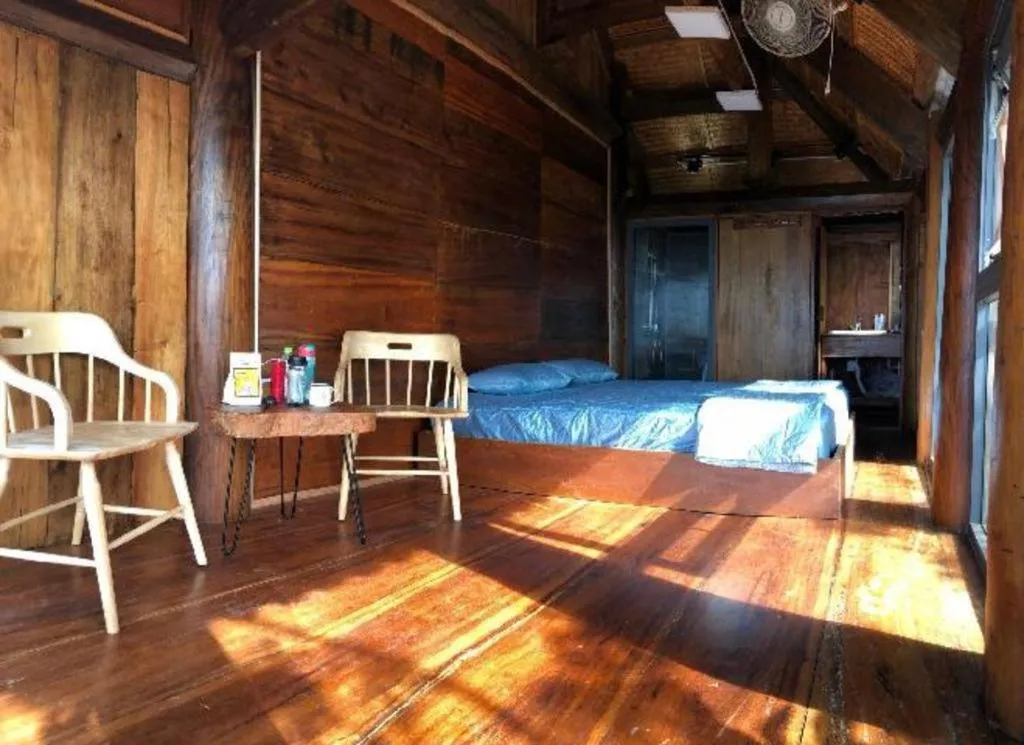 Bed in Mango House - Seaview - Homestay.