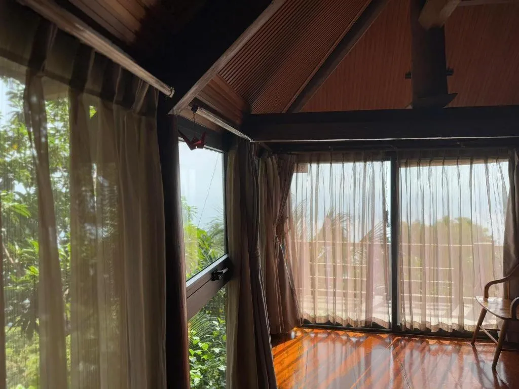 Mango House - Seaview - Homestay.