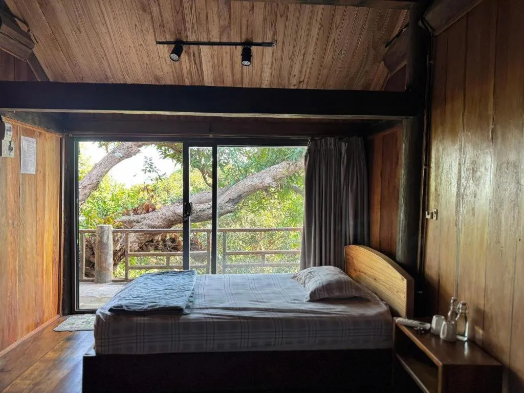 Bed in Mango House - Seaview - Homestay.