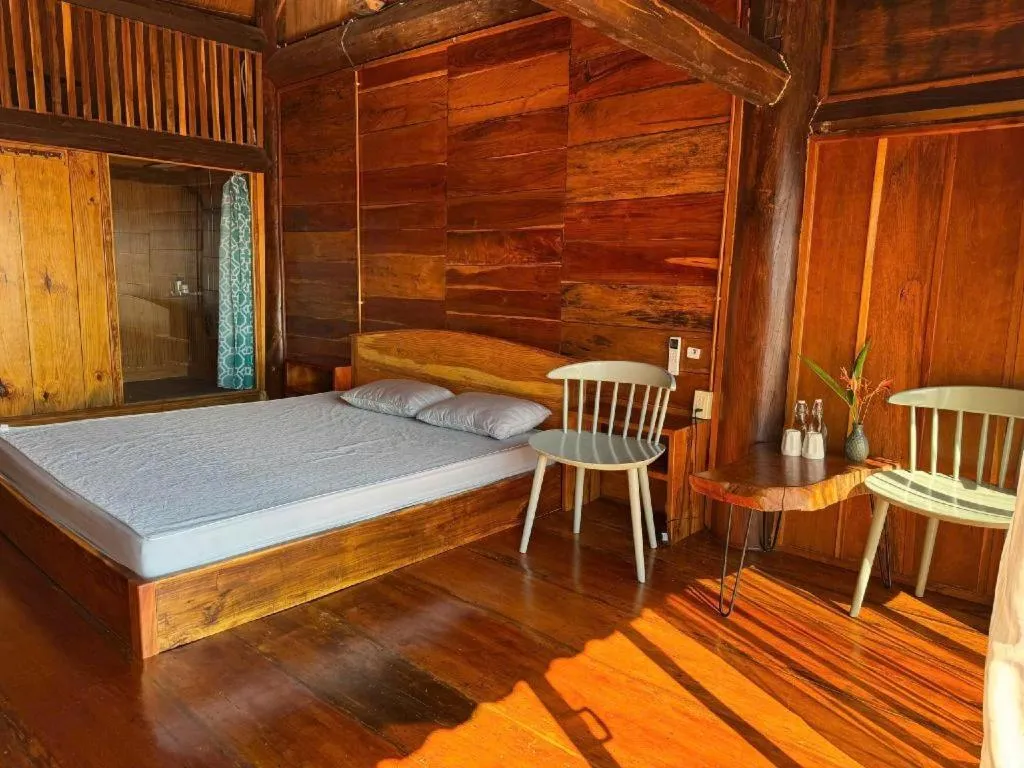 Bed in Mango House - Seaview - Homestay.