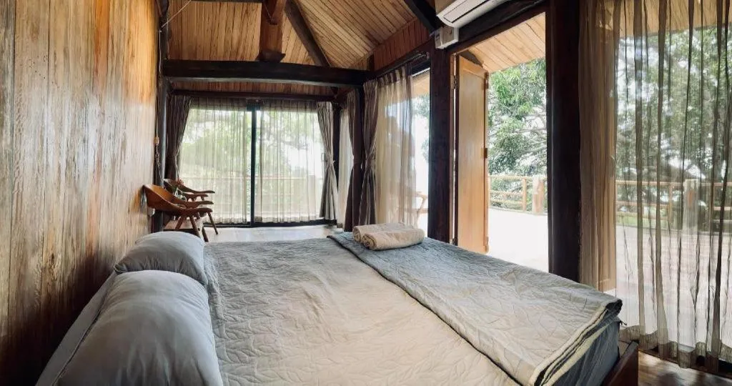 Bed in Mango House - Seaview - Homestay.